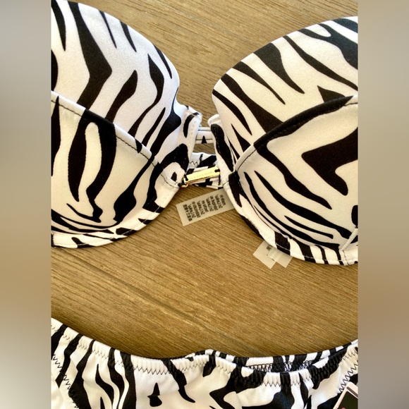 Victoria Secret Push Up Bikini Set - Picture 2 of 6